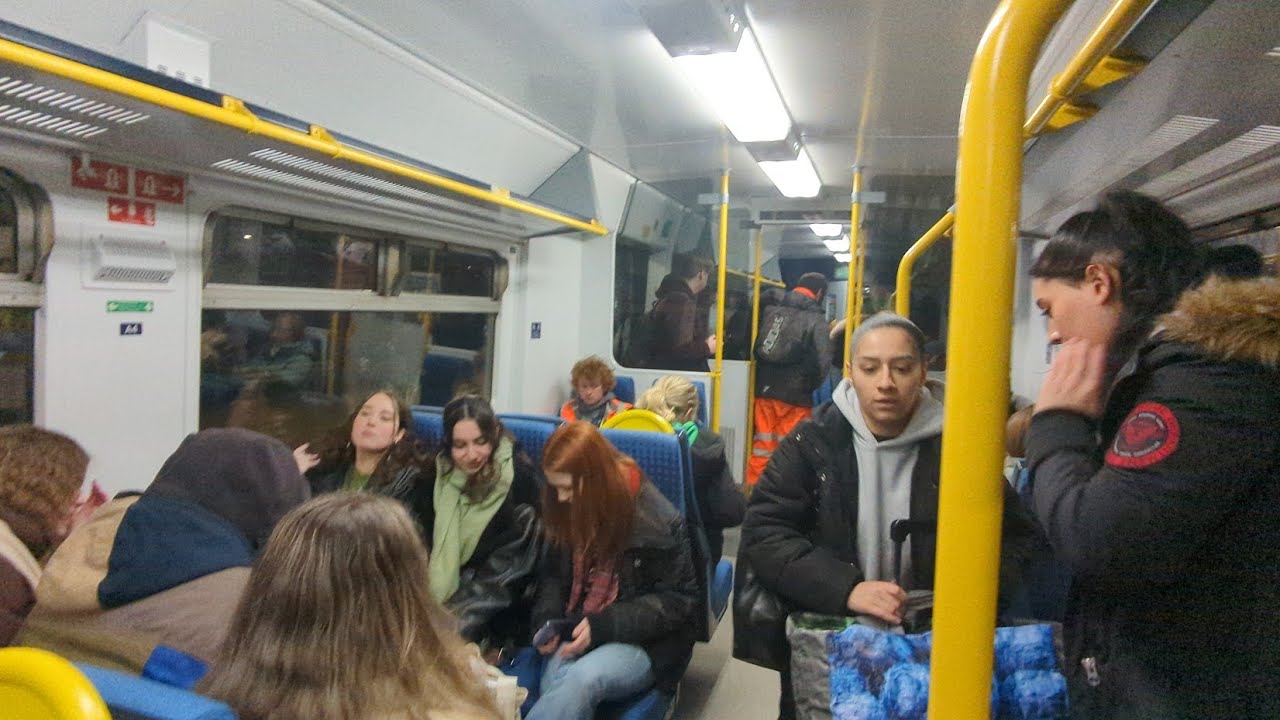 Northern full journey Liverpool Lime Street to Manchester Victoria 09/12/2022