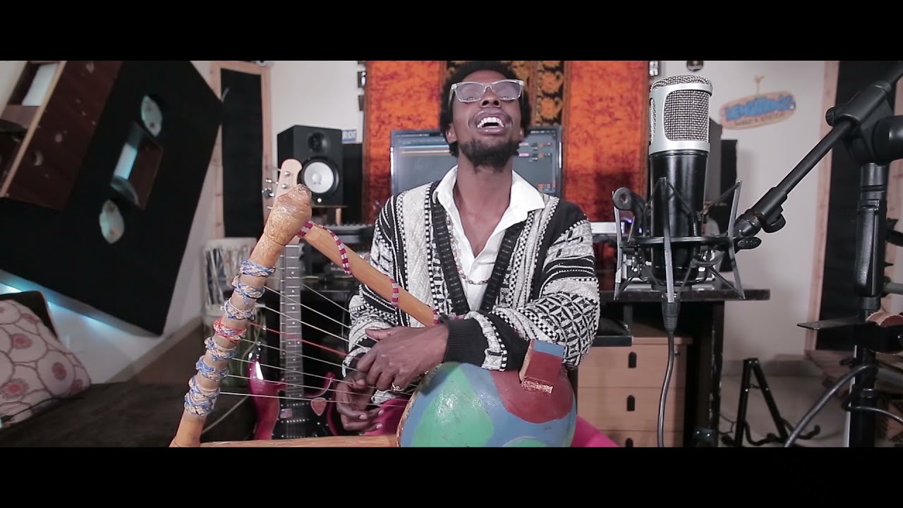 Raw & Live  - LAMU TAMU [@Studiobengatronics]
