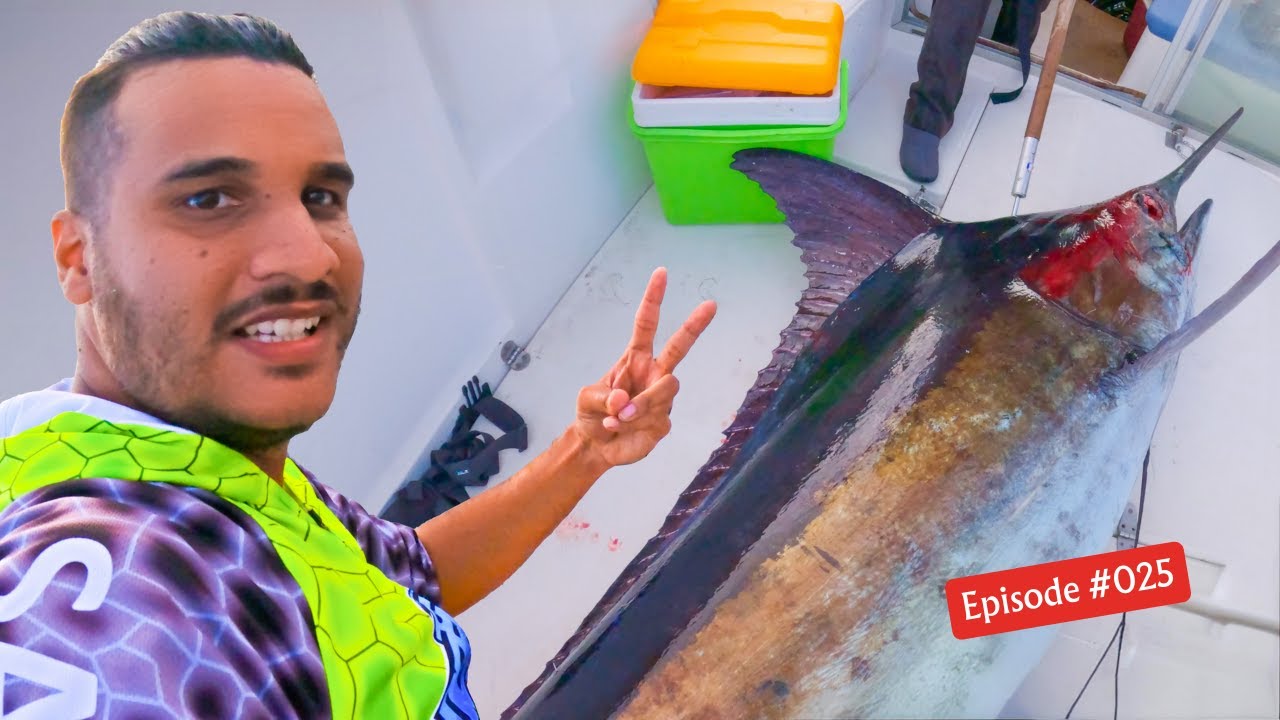 Notre PREMIER MARLIN ! Pêche à La Réunion (BIG FISH) !