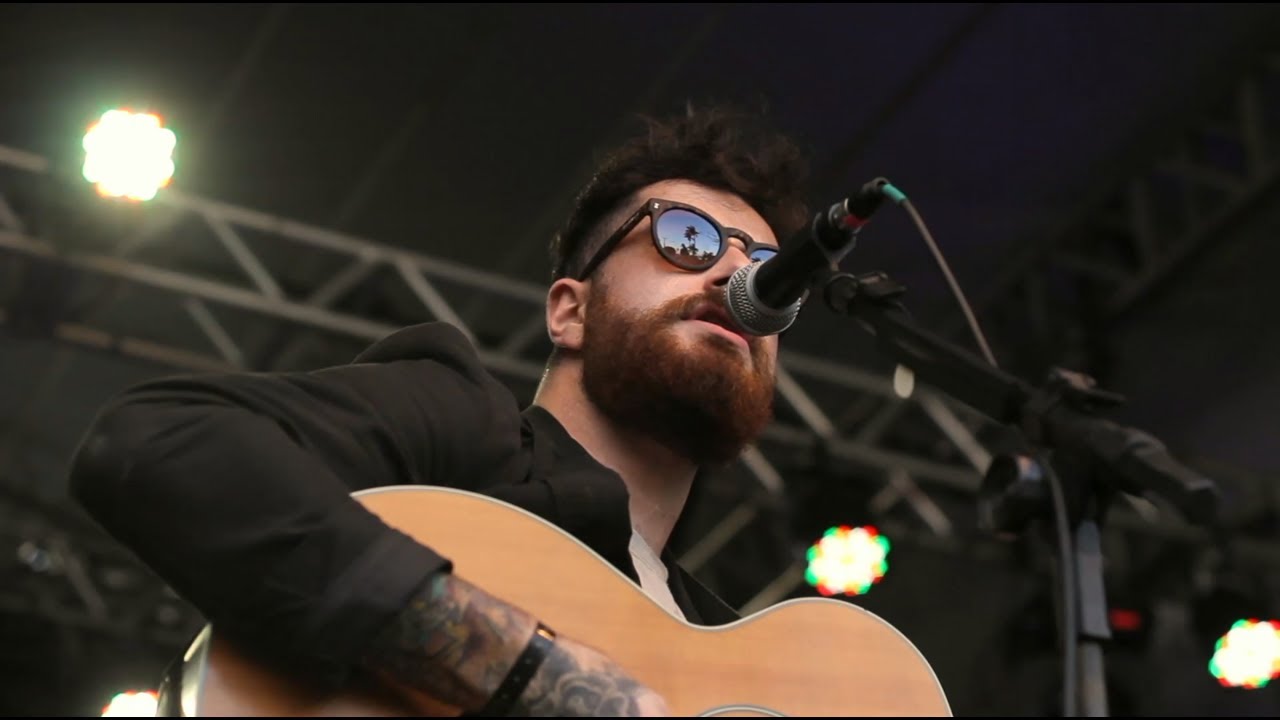 Young Lights - The Hand That Feeds (Live at Transborda 2017)
