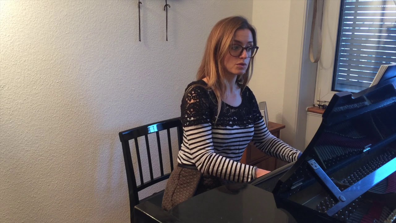 Je marche sur tous les chemins - Manon - Accompaniment