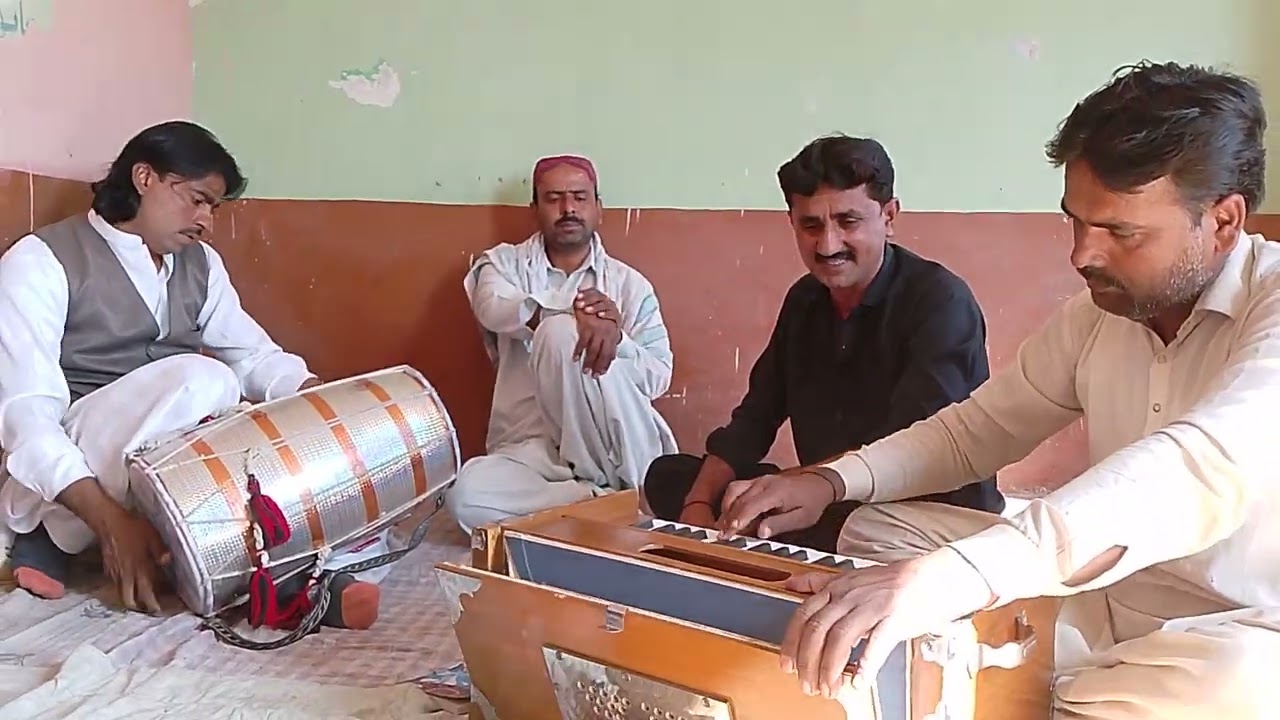 Den Duniya ma Nakri wenjo ha Pak hussain jo thoro aaaa   singer Gulam Nabi Khoso