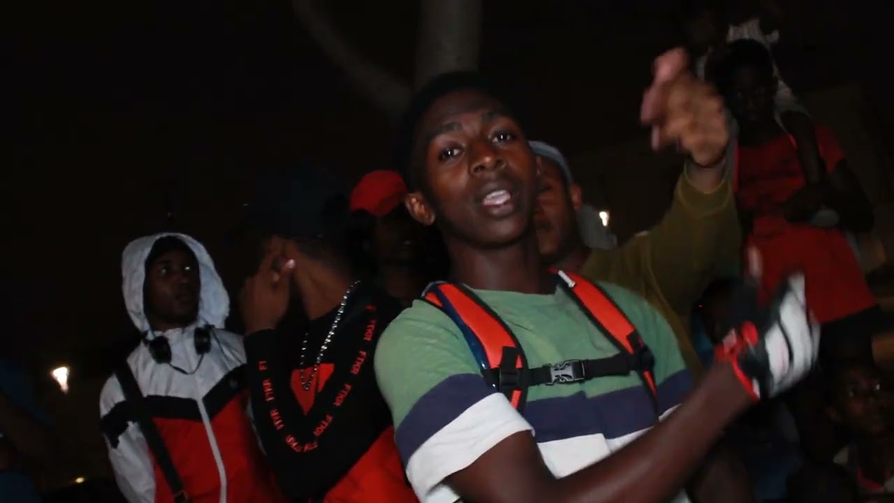 Mika Platnumz x Dozo x Akii ft Cheu B ( La Guerre) Clip Officiel