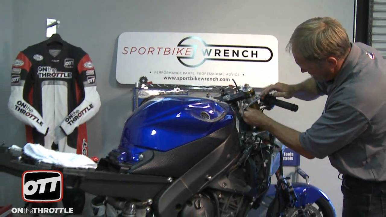 Performance Upgrades YZF-R6 Installing Forks