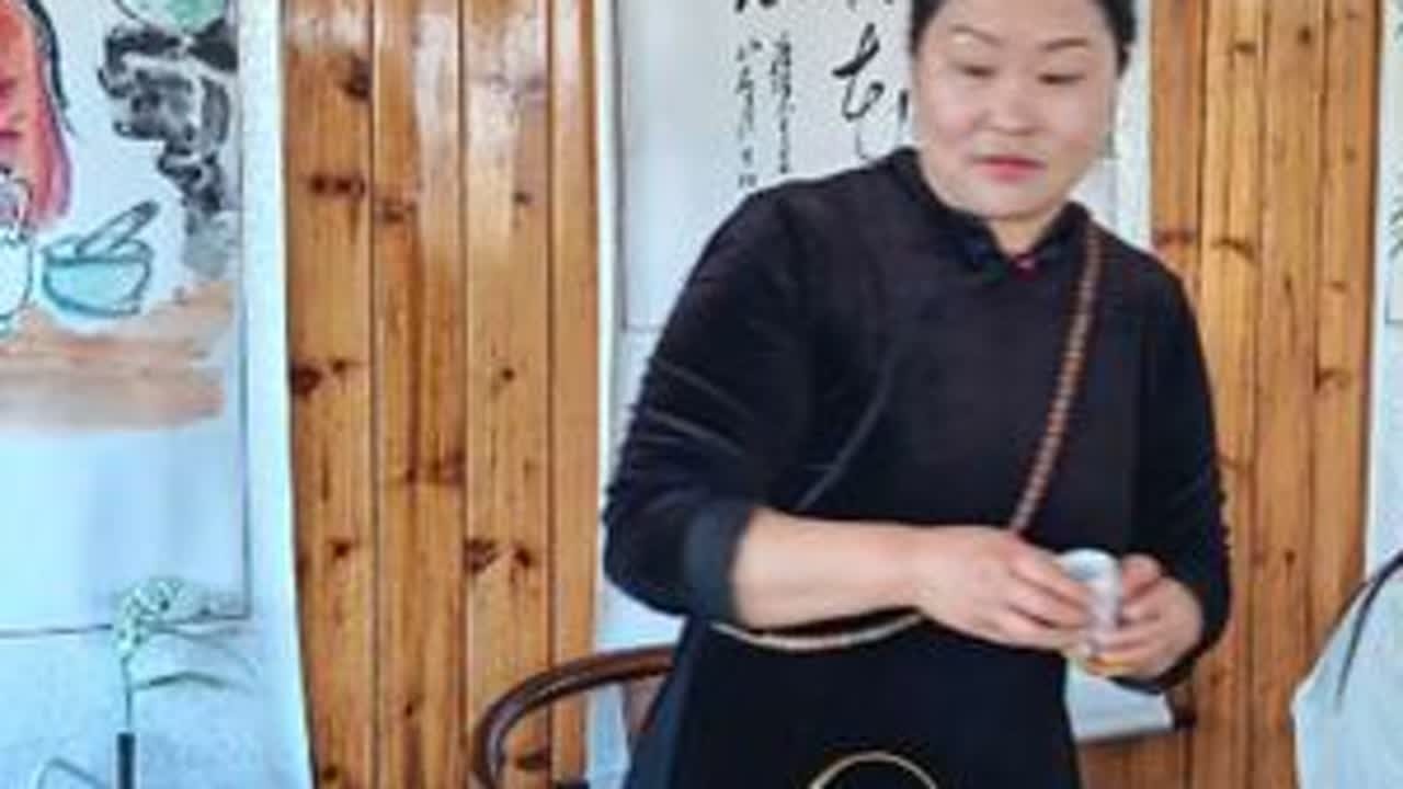寻访宋代非遗点茶传承人罗霞点茶制作过程茶汤画作品欣赏 #茶艺分享 #茶饮制作 #茶文化传承 #茶生活记录 #点茶文化