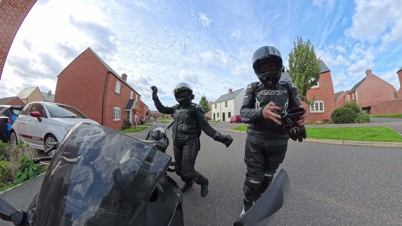 England is Beautiful | A Soulful Ride through the Countryside & London