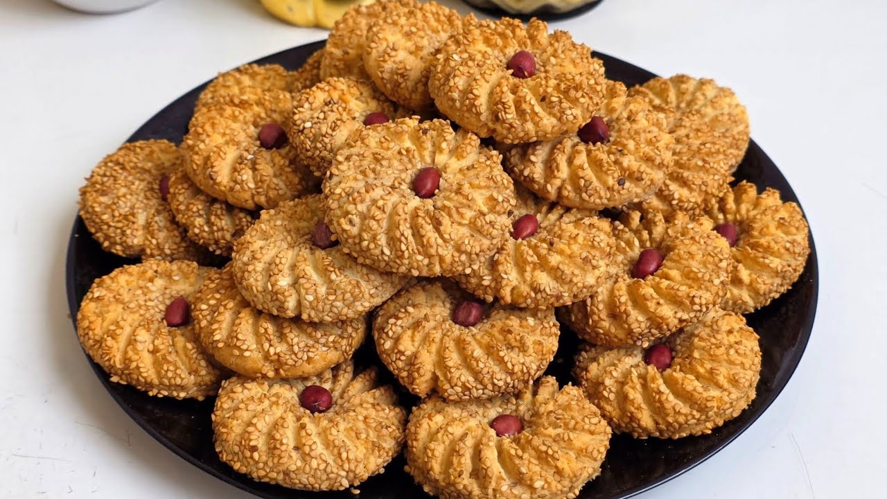 حلوة العشر دقائق لشرب الشاي بمكونات متواجدة في البيت سهلة وسريعة و لذيذة جدا 