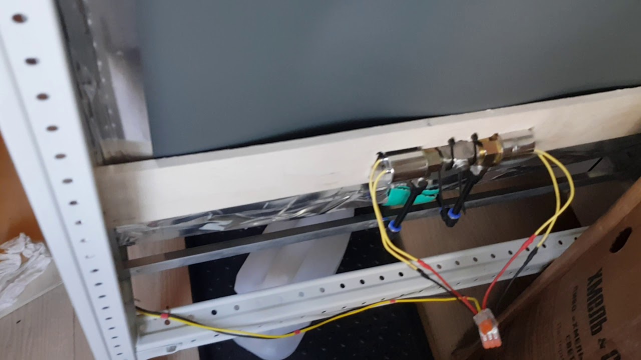 Just finished to rebuild and rewire my air atomizing aeroponic system