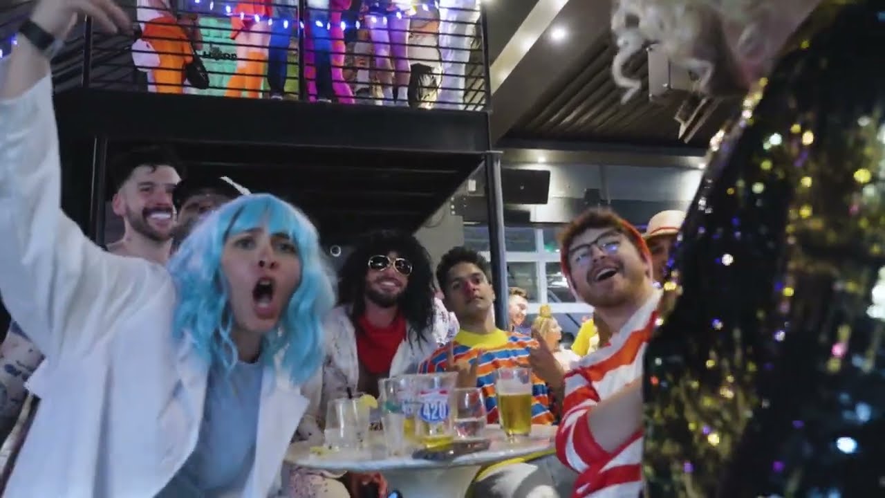 Halloween Official Bar Crawl!