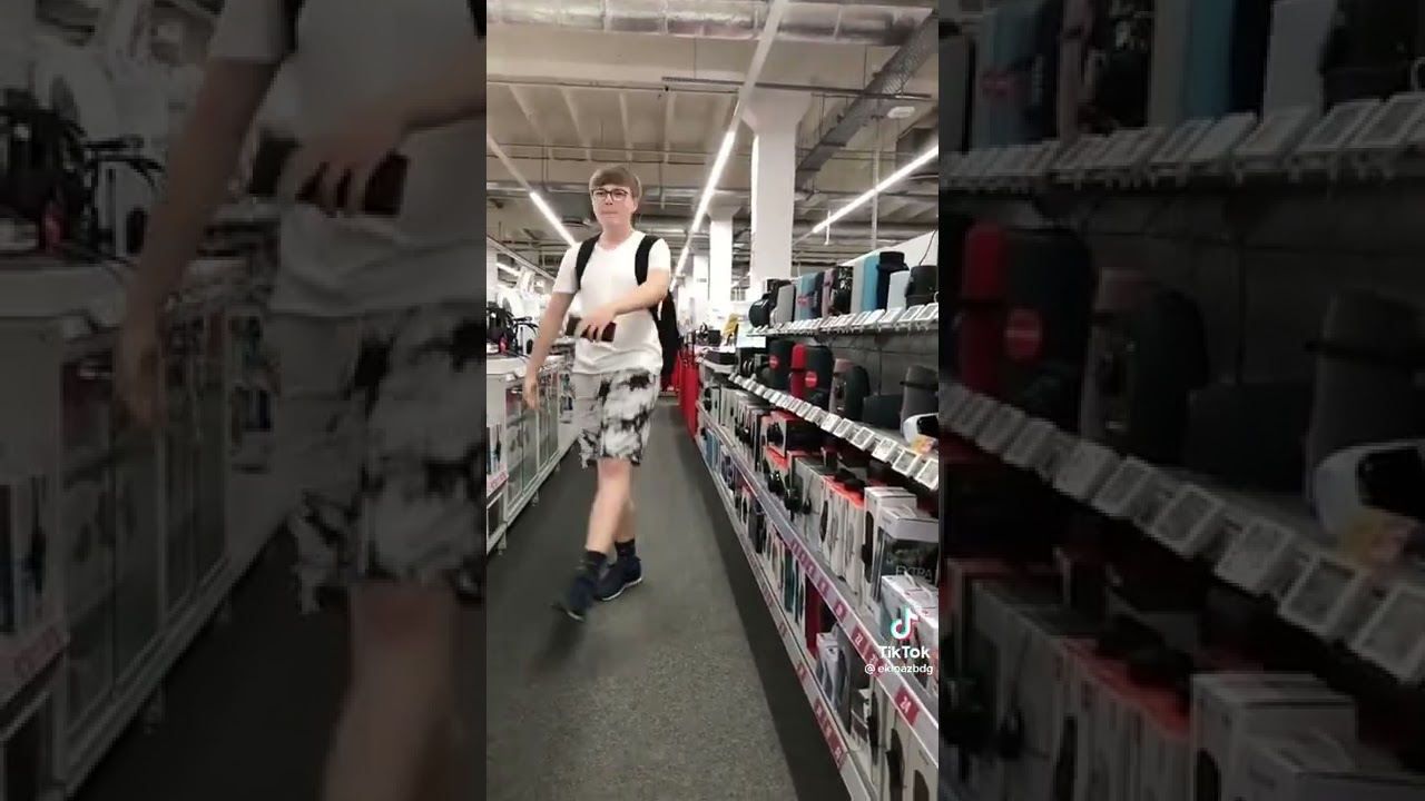 multi po angielsku w Media markt 😎🔥