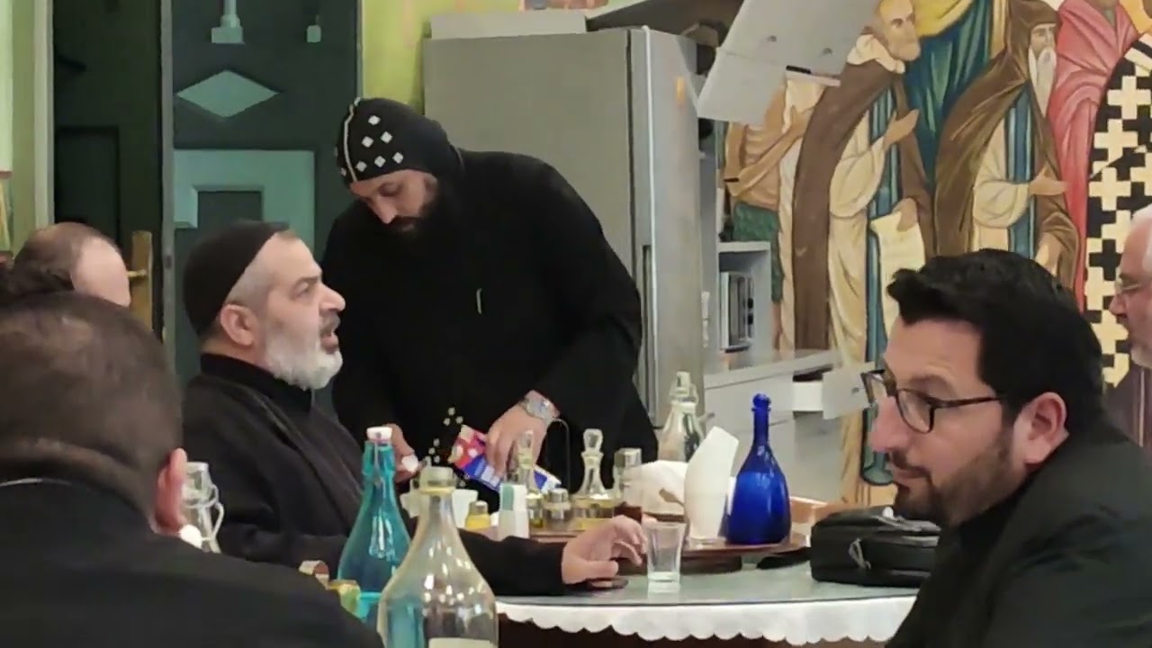 Convivialit&agrave; e canti con delegazione ortodossa delle chiese orientali,