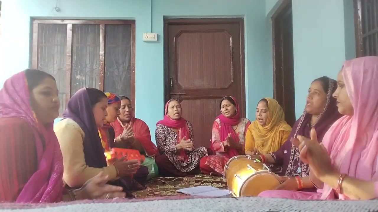 होली खेले- खेले नी मेरा मदन गोपाल