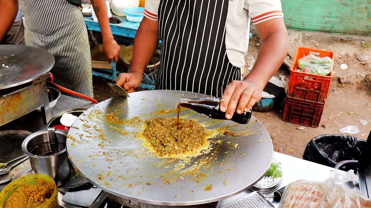 Surat Famous Thunder Egg Half Fry | Master Of Egg Dishes | Egg Street Food | Indian street Food