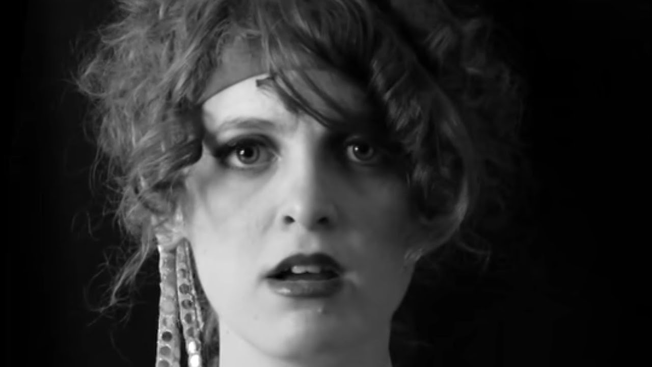 Adira Amram - Mom Song