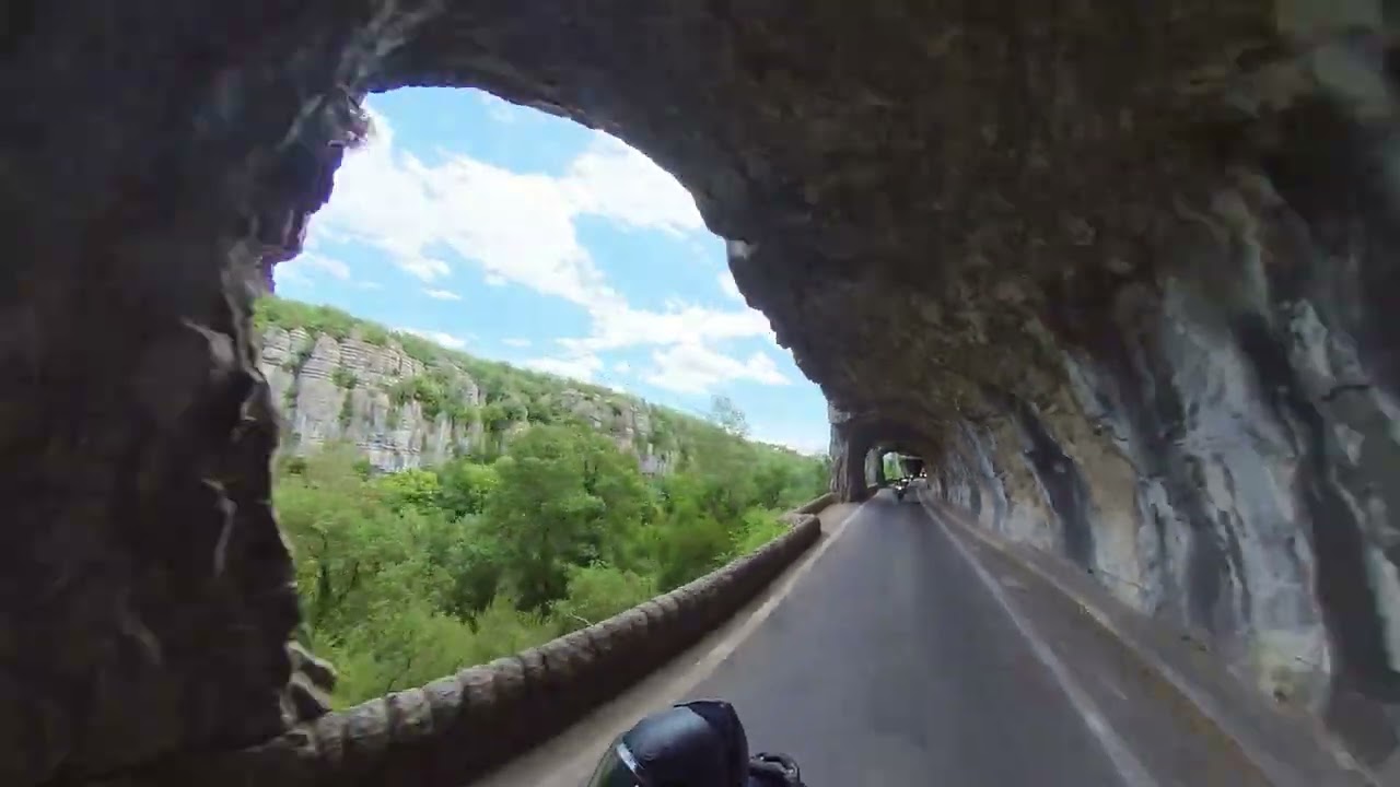 Roadtrip motos - ARDECHE/DROME/VERCORS - EP2