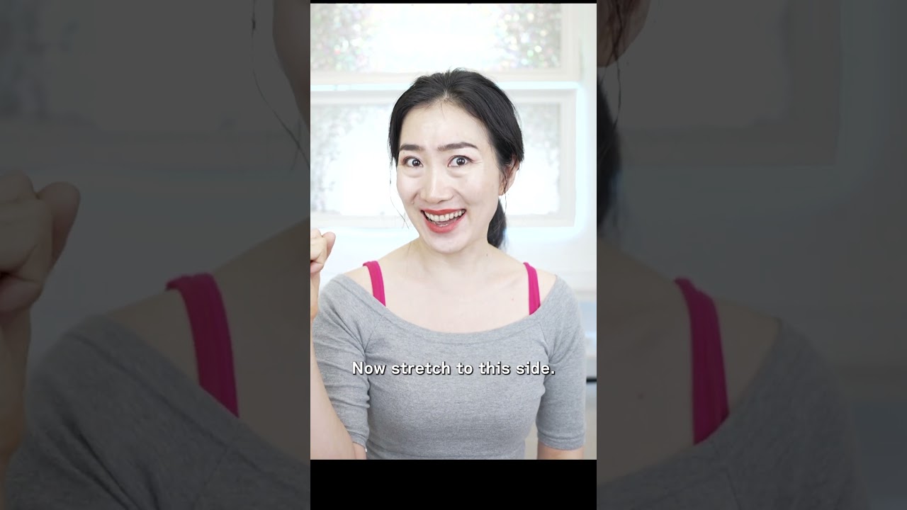Magical Exercise that Instantly Eliminates both Facial and Neck Sagging!