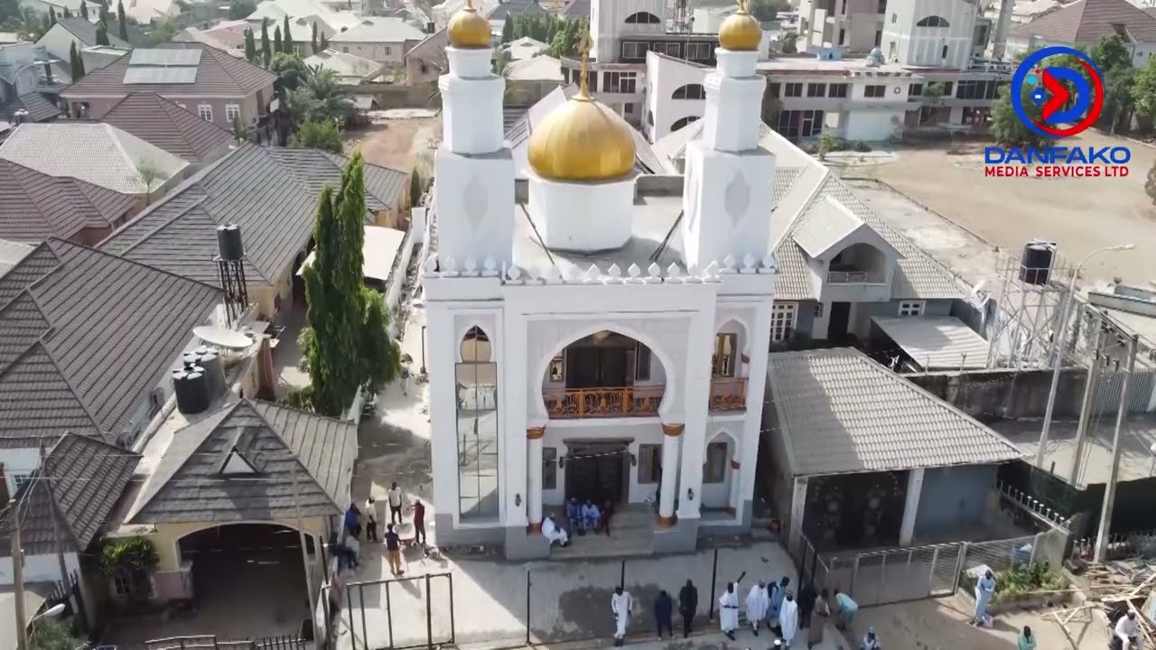 ENGR ABDULLAHI ABDULKARIM KATUKAN TSAFE YA GINA KATAFAREN MASALLACI DA MAKARANTAR ISLAMIYYA,