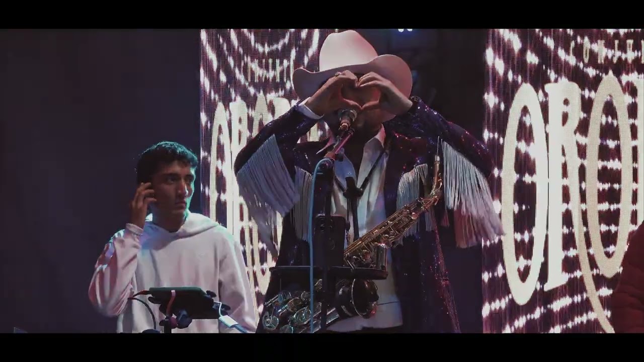 Conjunto oropel popurrí bronco 