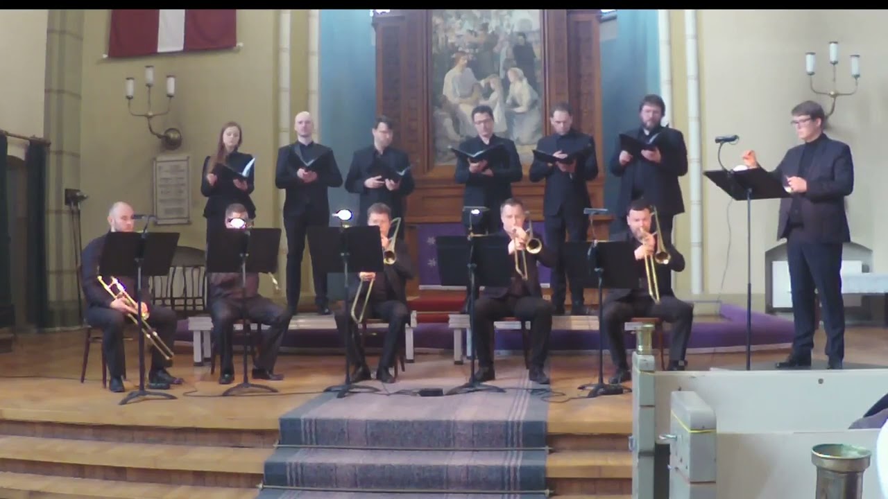 Harmonious Time Travel: Mesmerizing Sackbut Ensemble Revives Early Music Masterpieces!