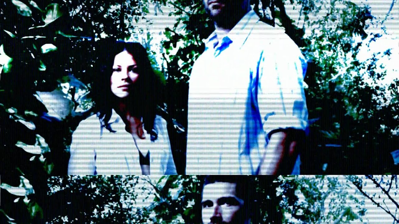 Matthew Fox and Evangeline Lilly - Paparazzi