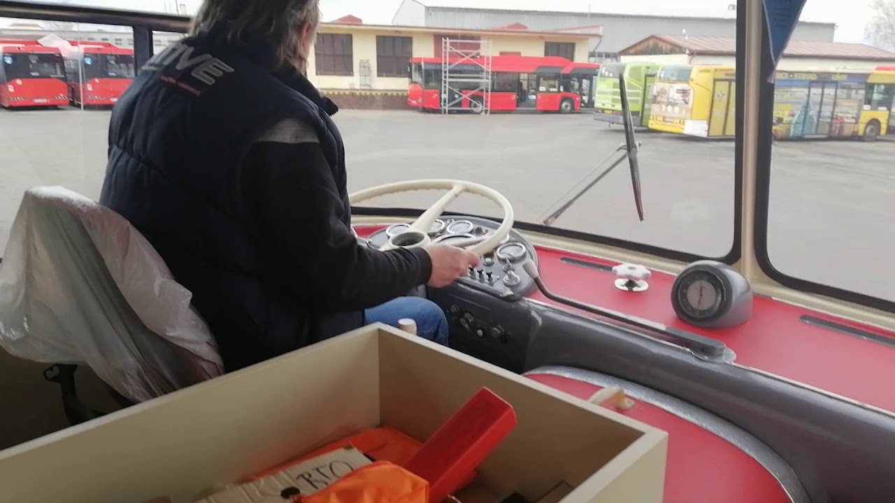 Škoda 706 RTO drive & shift