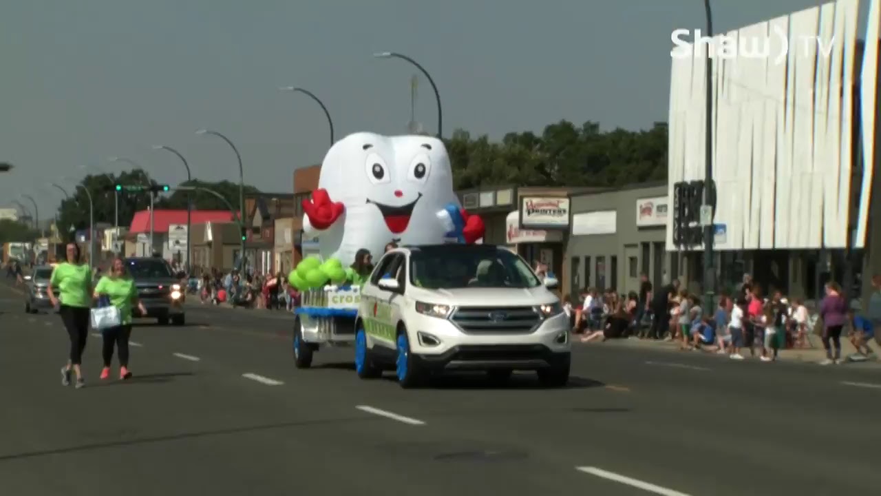 Whoop Up Days 2018 Parade