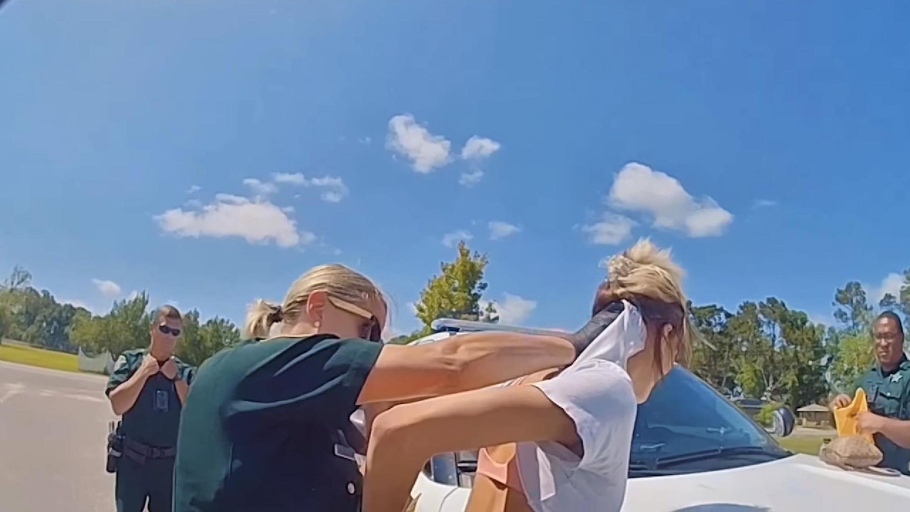 Girl Gets Busted with Illegal Pills, Decides to Put Up a Fight