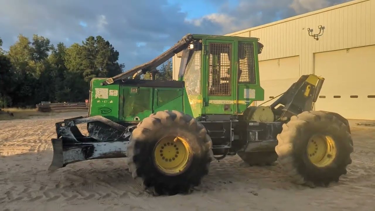 2012 Deere 540GIII Walkaround video