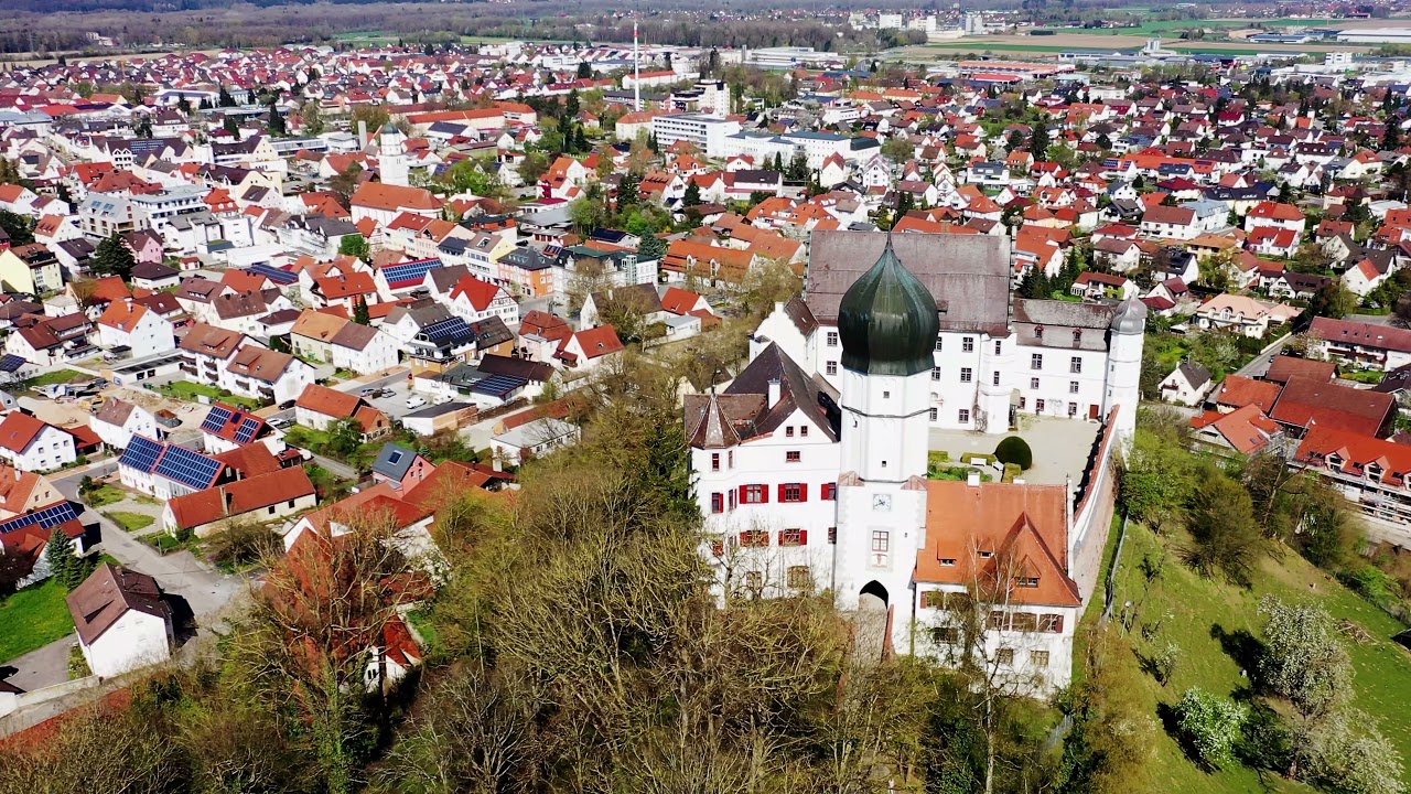 V&ouml;hlinschloss in Illertissen von oben.