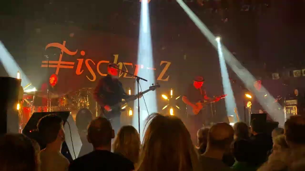 Fischer-Z - Battalions of Strangers (Live Metropool)