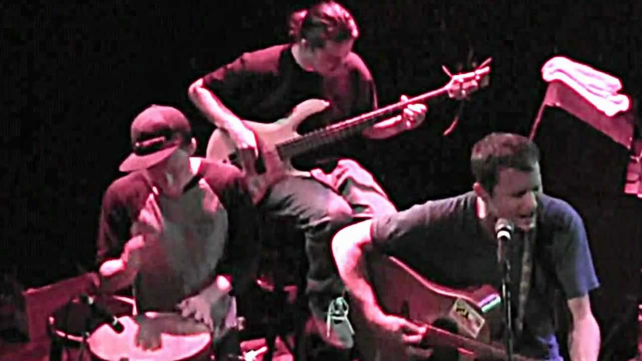 Pasadena - Welcome Home ft Matthew Edward (Sitting Down @ the 8x10)