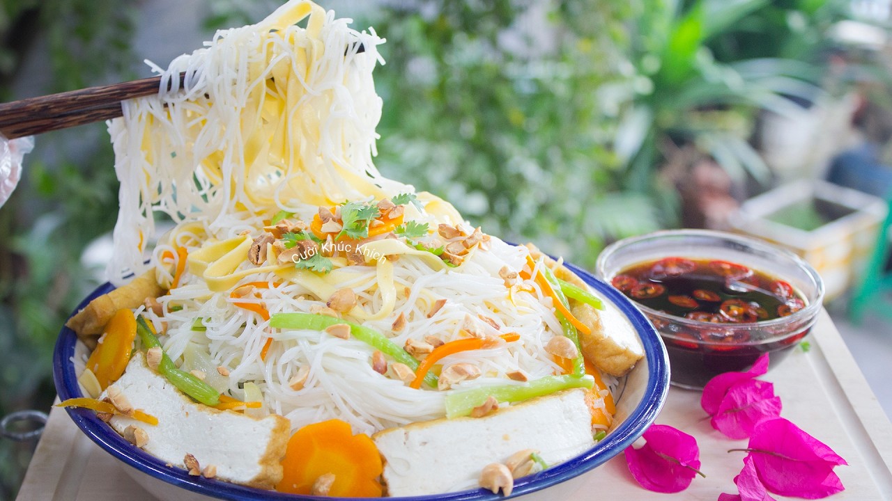 LUỘC BÚN GẠO LÀ SAI! ÁP DỤNG MẸO NÀY BÚN GẠO XÀO LÂU CŨNG KHÔNG NHÃO NÁT - CKK