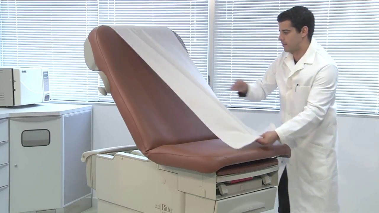 Table d'examen compacte  Midmark Ritter 222