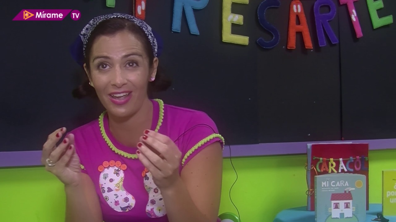 Isabel Bolivar, narradora oral #Detr&aacute;sdelEspejo