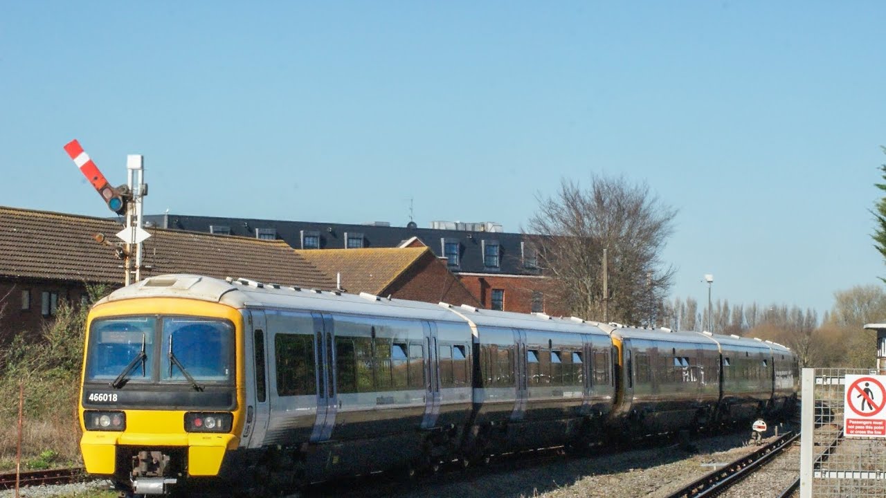 Rare! - Southeastern Class 465015, 465903 and 466018 at Deal