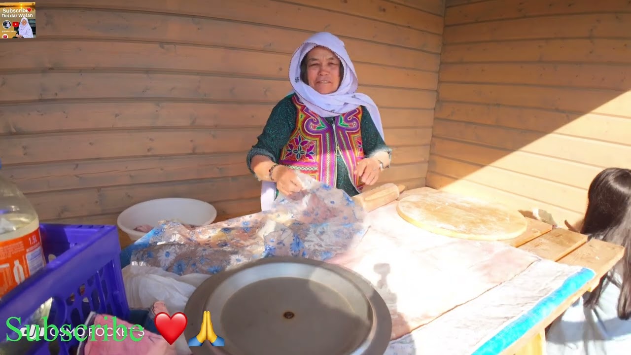 آبی جانم موگیه، جای دوستان عزیز‌ خالی! بولانی در غولی دریا موخریم، خیلی خوش مزه 😋❤️#jaghori #بولانی