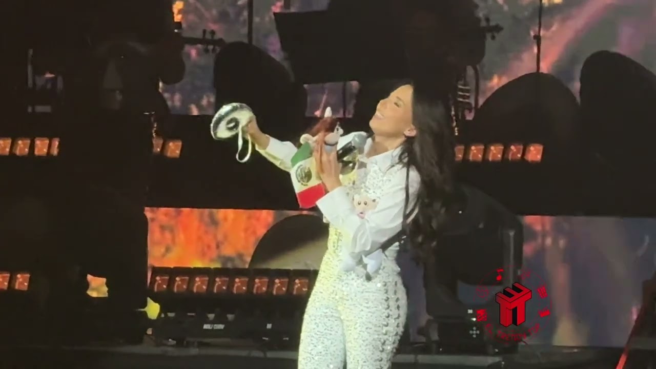 MAJO AGUILAR RECIBE SORPRESA DE SU HERMANA SUSANA Y UN INCREÍBLE DETALLE DE UNA FAN