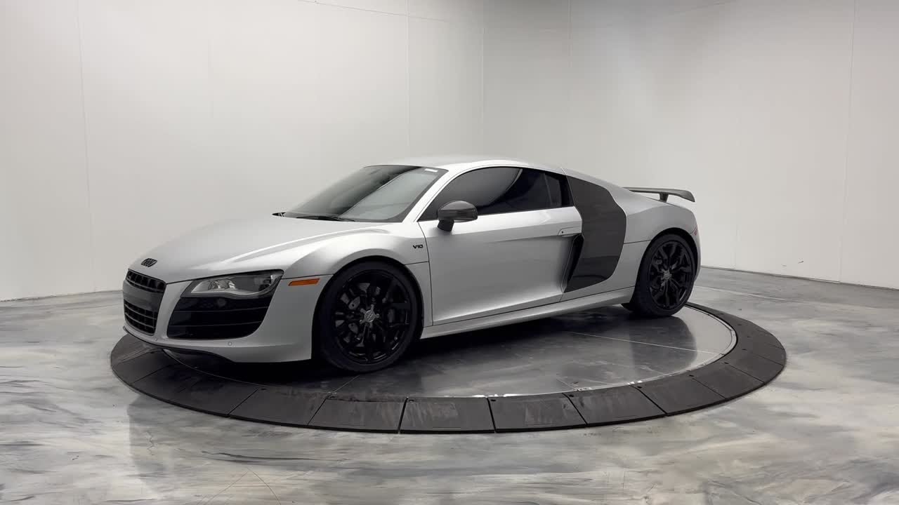 2010 Audi R8 5.2 quattro, Leather Pkg Carbon Fiber Sigma Carrollton, TX
