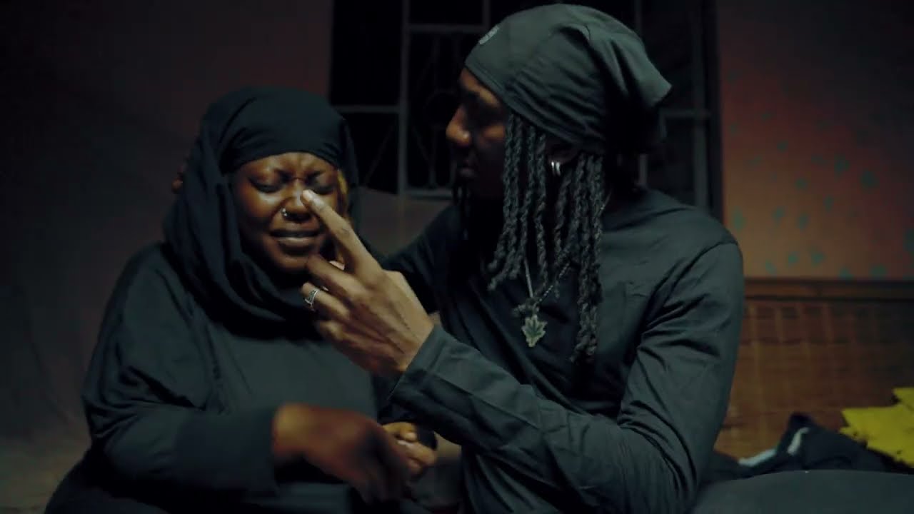 VIEBOU LOUP FEAT. SHATTA - FAMA DEN (Clip Officiel)