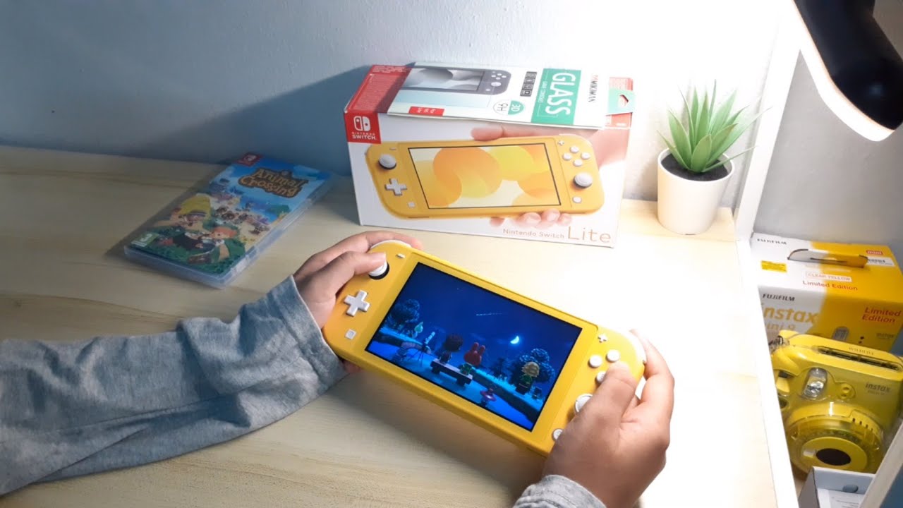 ✨ nintendo switch lite unboxing + animal crossing intro 🍒 | Malaysia [eng sub]
