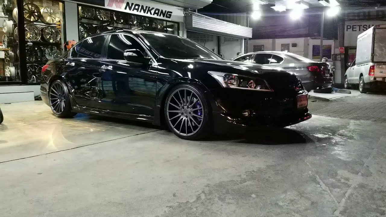 Honda Accord เลือกใช้ล้อแท้ NICHE