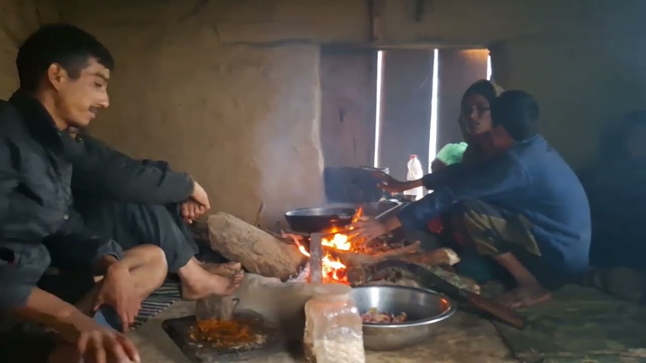“Farm to Fire! 🌿🔥 Cooking Pure Organic Food in a Himalayan Village 🇳🇵”