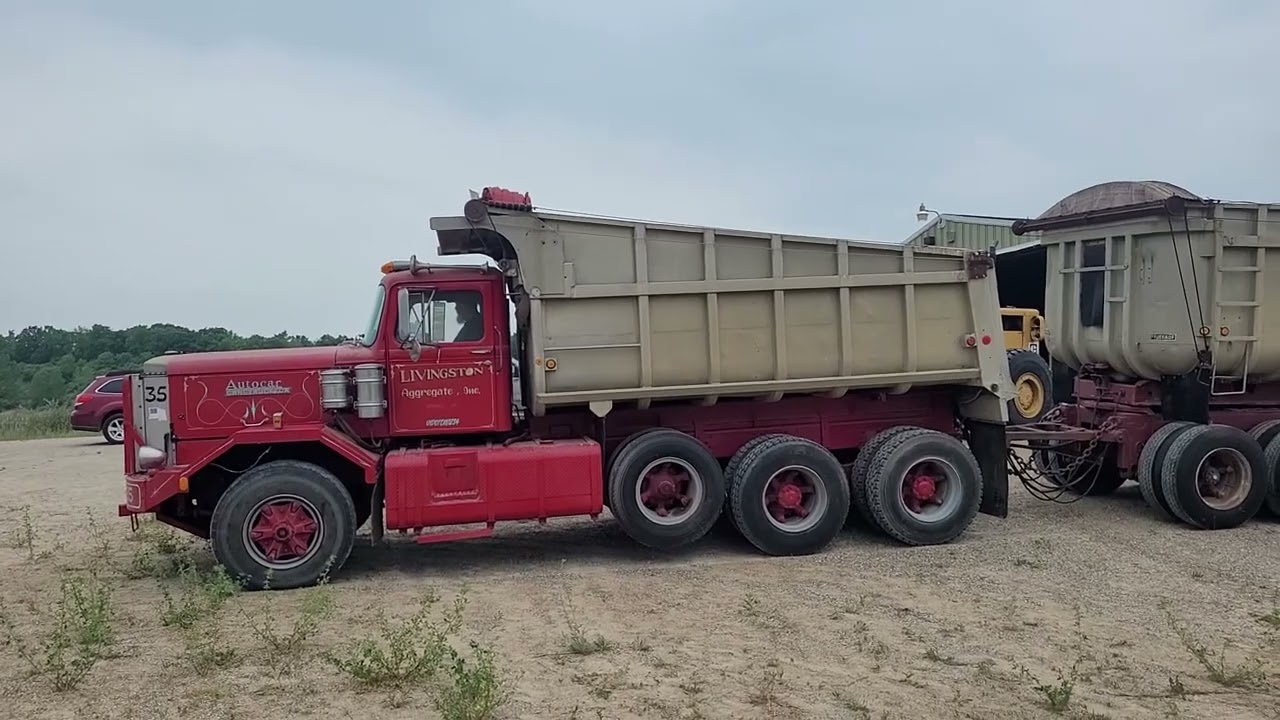 1978 Autocar Dump Truck | Heavy Equipment Auction | Narhi Auctions