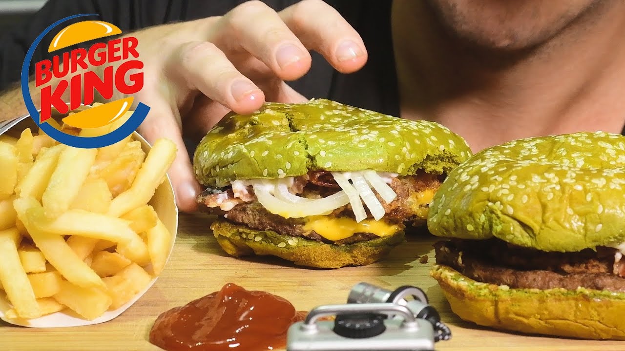 ASMR Burger King GREEN NIGHTMARE BURGER *Fried Chicken Bacon Cheese Burger*  | Nomnomsammieboy