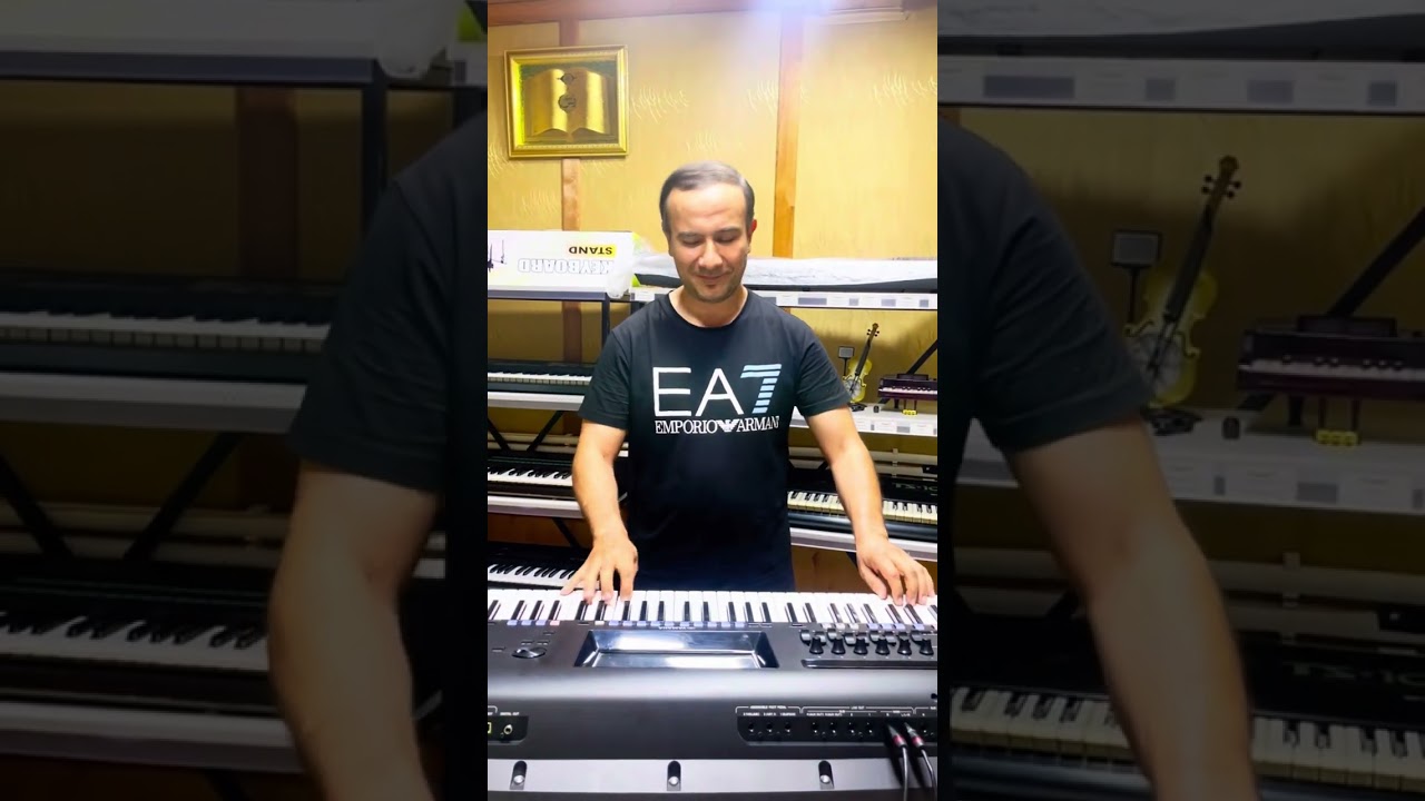 YAMAHA Genos  живое исполнение