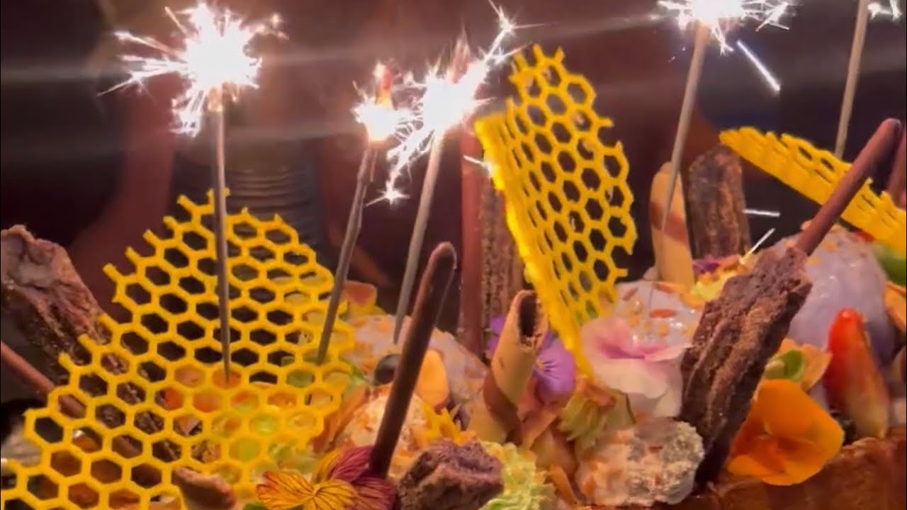 Five BEST desserts in Las Vegas. The last one will SHOCK you!