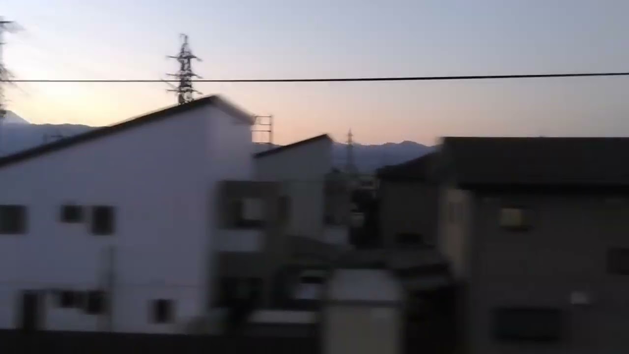211系甲府到着前放送