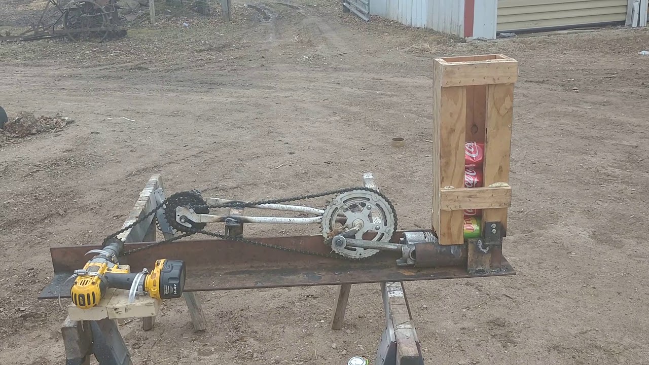 Automatic can crusher