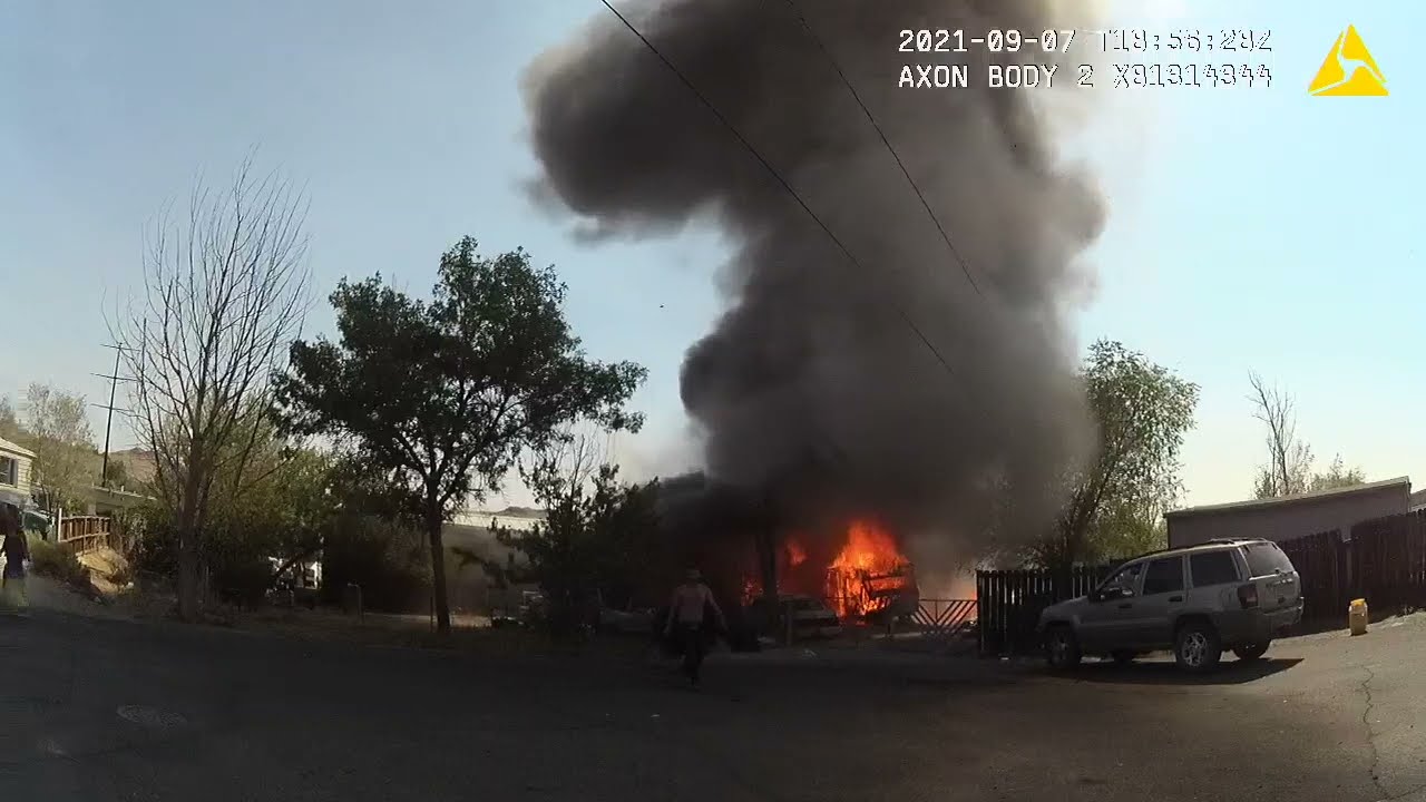 Действия шерифа округа Уошо в связи с пожаром в здании на Тед-Корт, 7 сентября 2021 г.