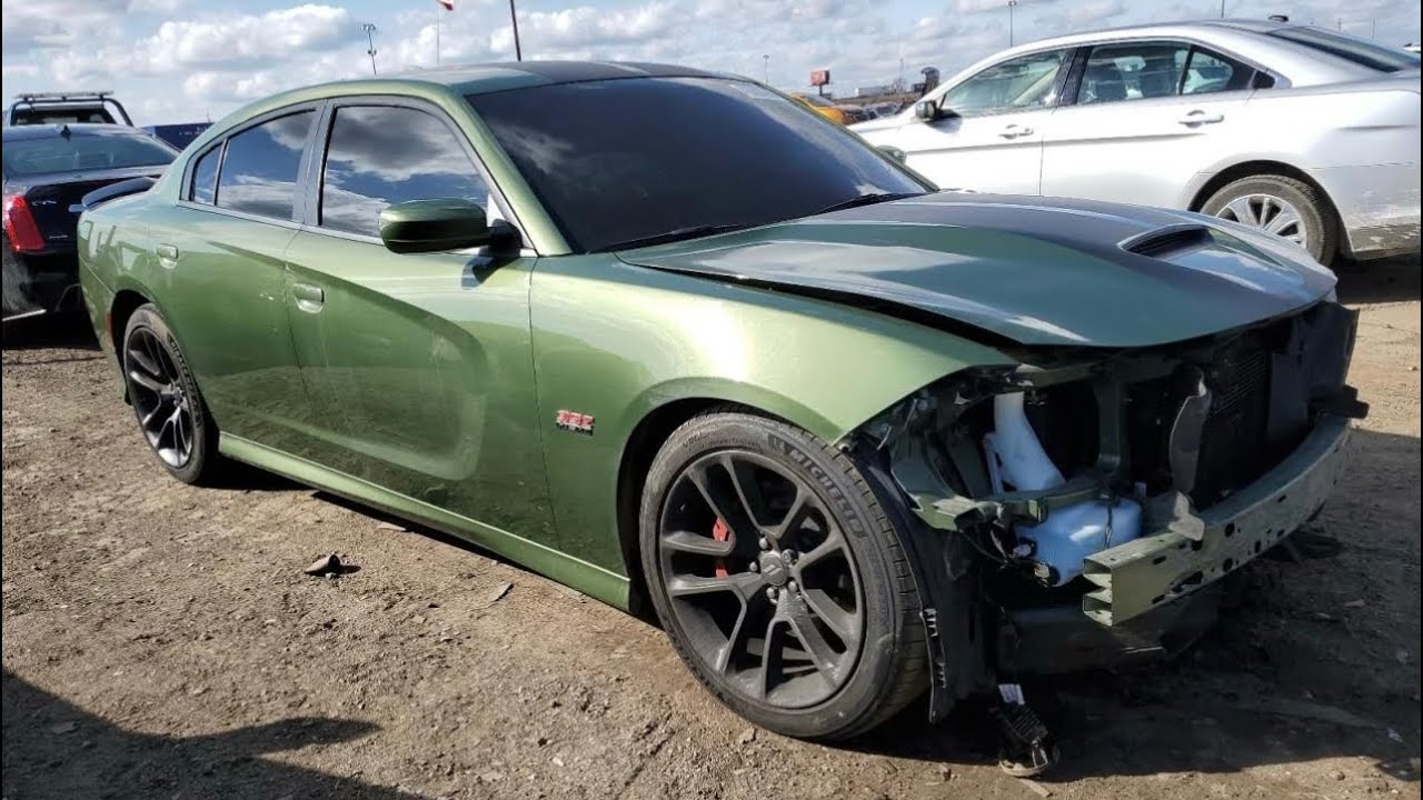 REBUILDING A WRECKED 2021 SCATPACK CHARGER FROM COPART!!